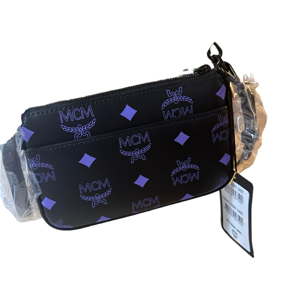Brand NEW 💯Authentic MCM Mini Aren Colorsplash leather flat pouch crossbody 🚨